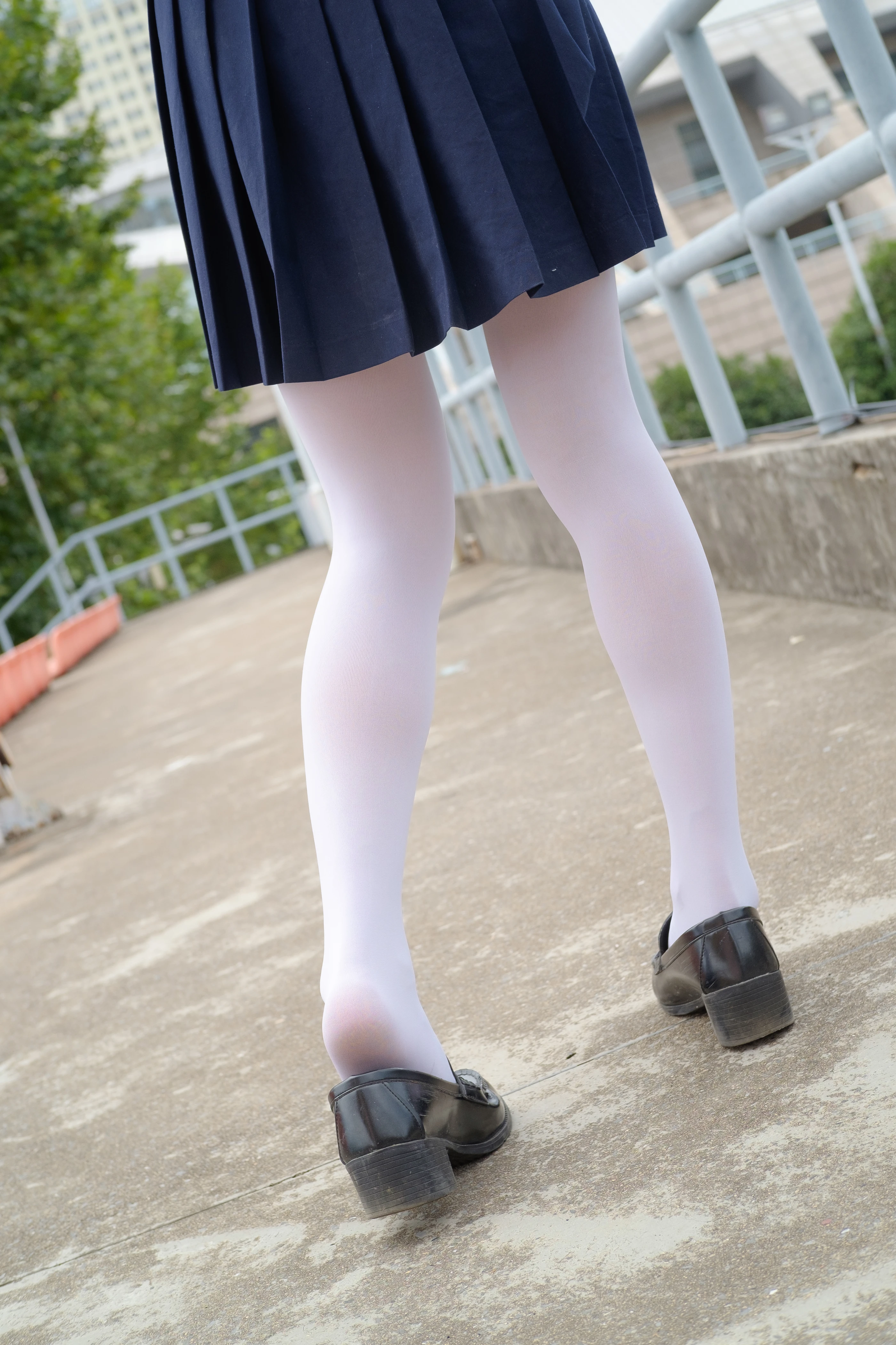 森萝财团 [BETA-004] 高中女生JK白丝外拍 [113P]插图6